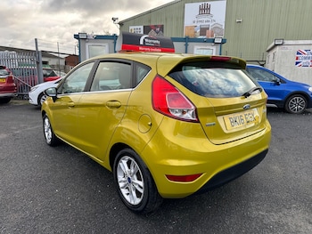 Used Ford Fiesta 2016 for sale - 76633103: Photo