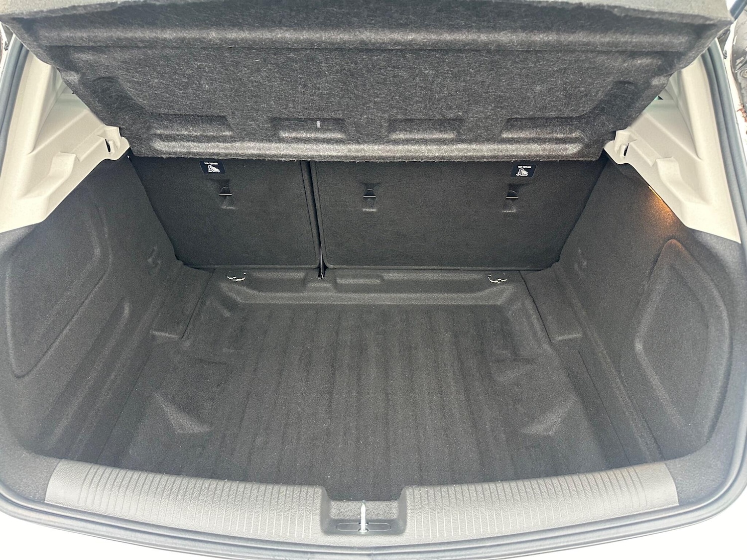 Used Vauxhall Astra 2018 for sale - 76560917: Photo 8