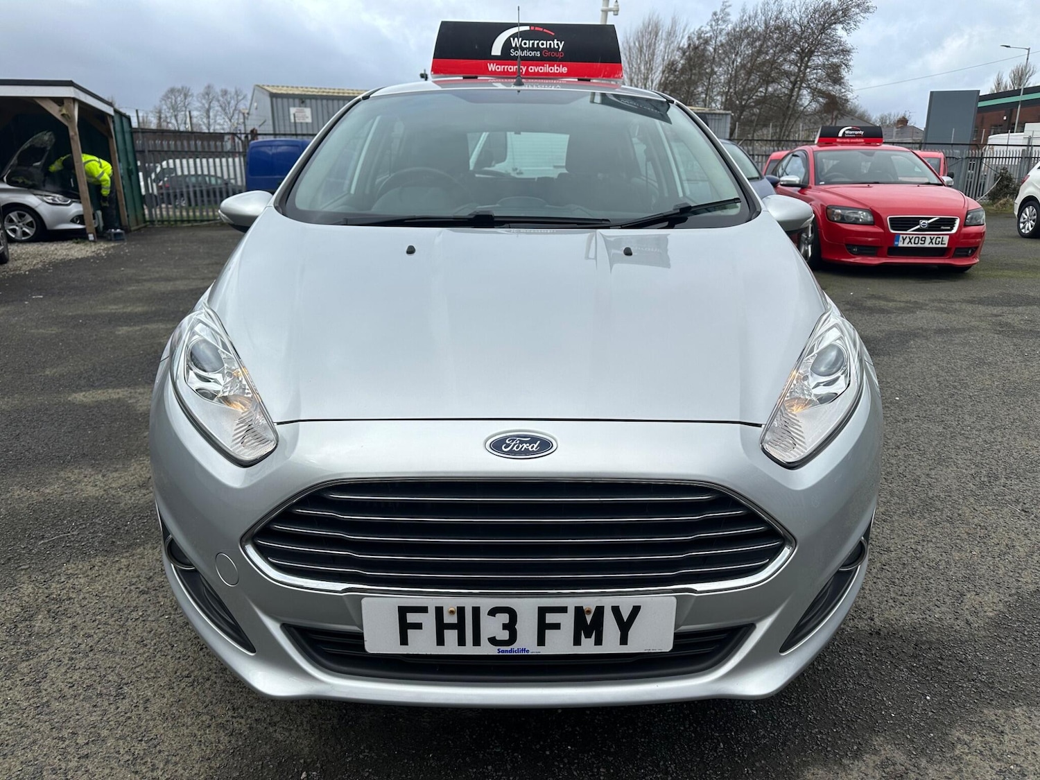 Used Ford Fiesta 2013 for sale - 77909204: Photo 2
