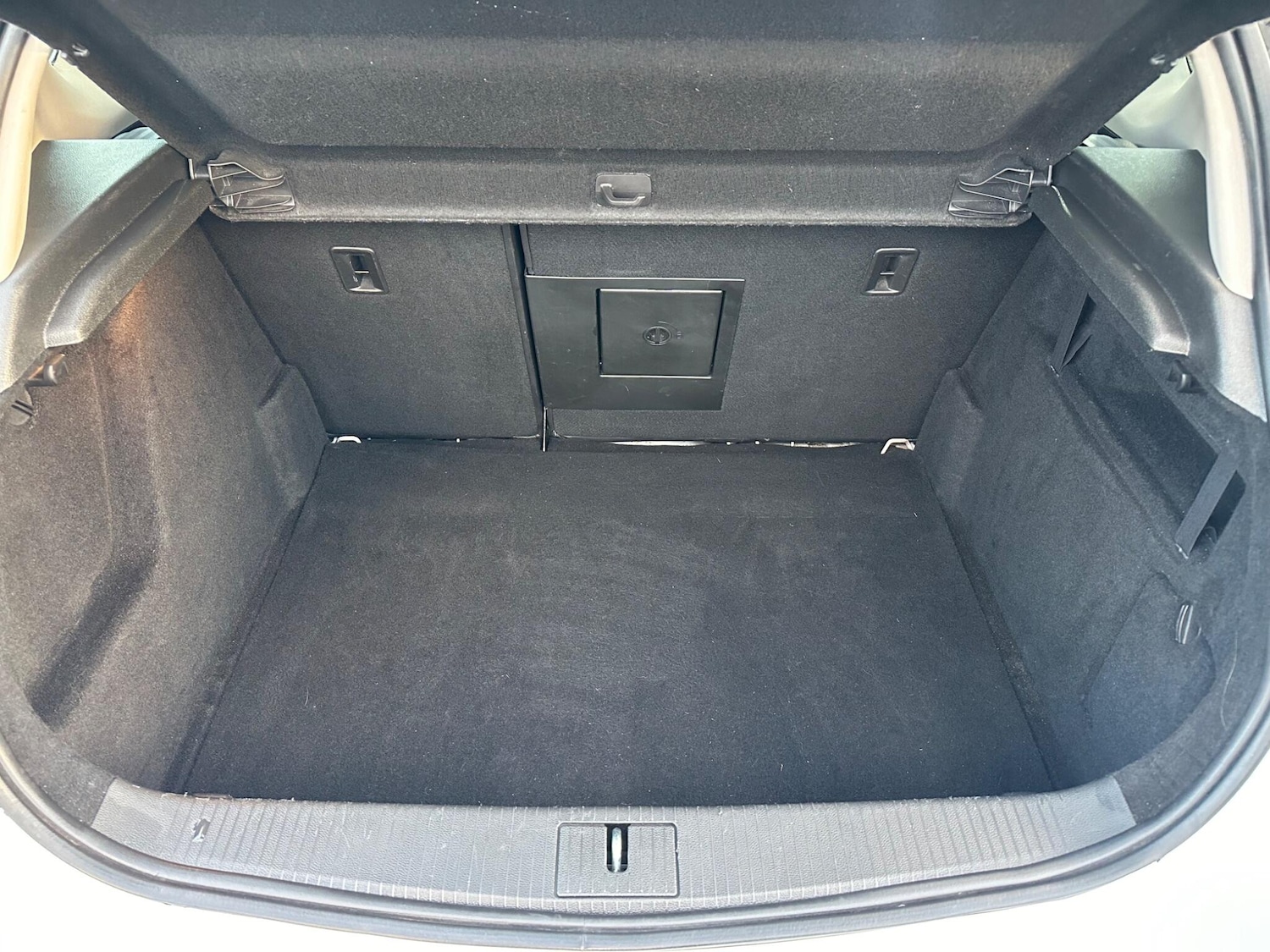 Used Vauxhall Astra 2014 for sale - 76742458: Photo 25