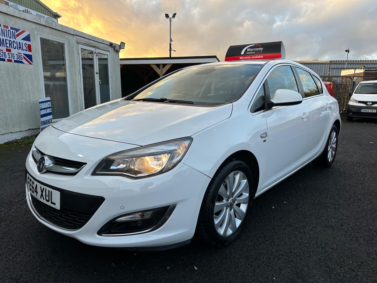 Used Vauxhall Astra 2014 for sale - 76742458: Photo 3