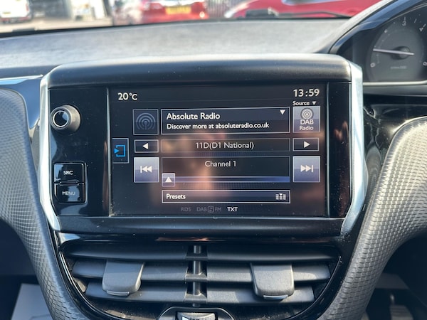 Used Peugeot 2008 2015 for sale - 76072655: Photo 20