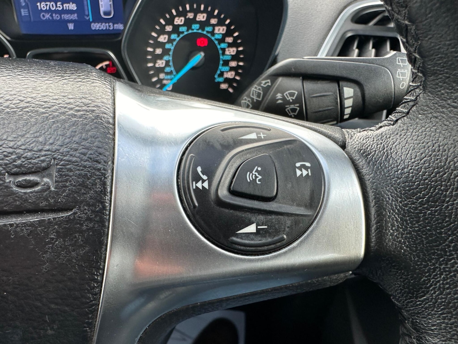 Used Ford Kuga 2013 for sale - 77345441: Photo 15