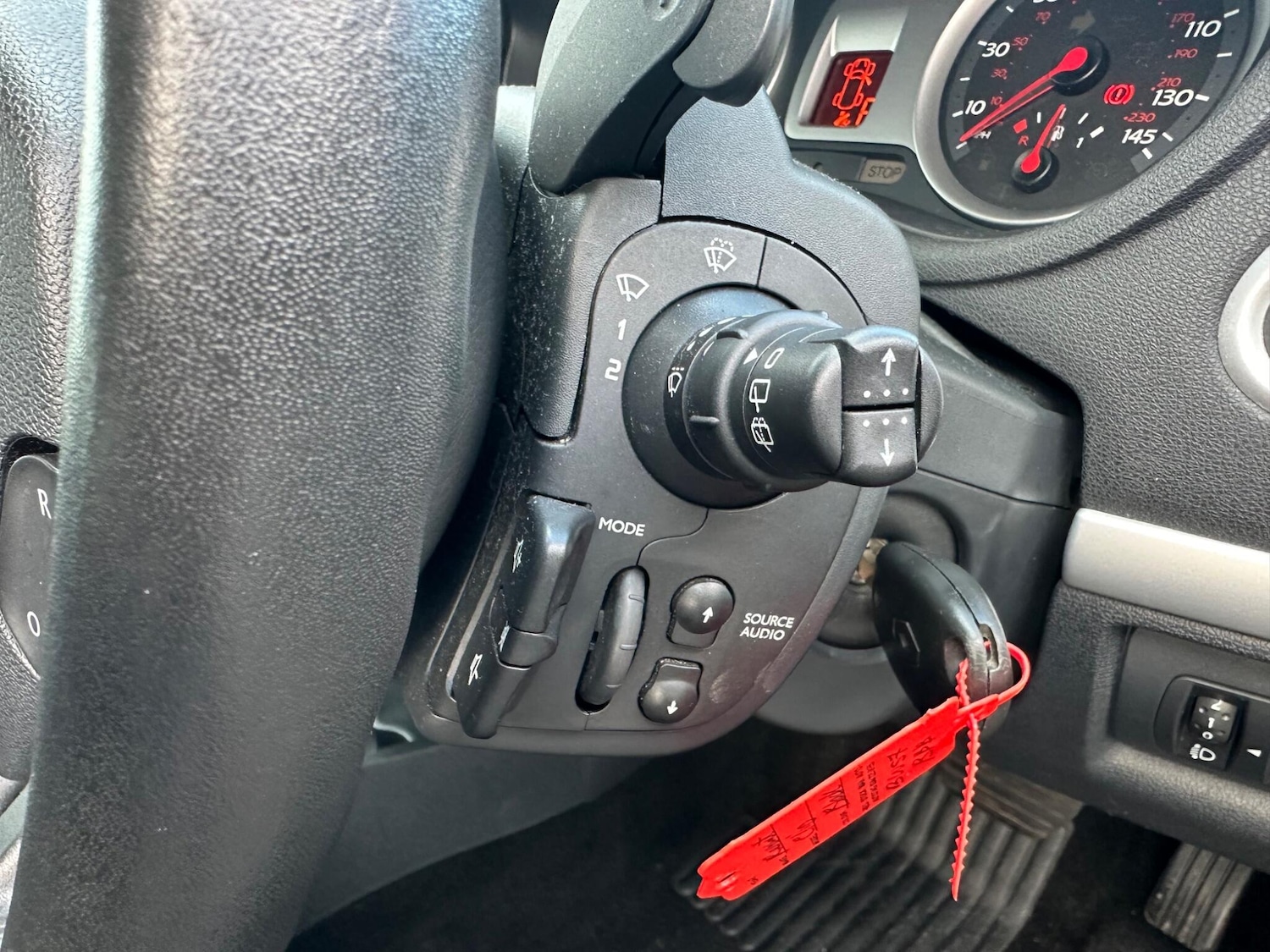 Used Renault Clio 2007 for sale - 77358309: Photo 14