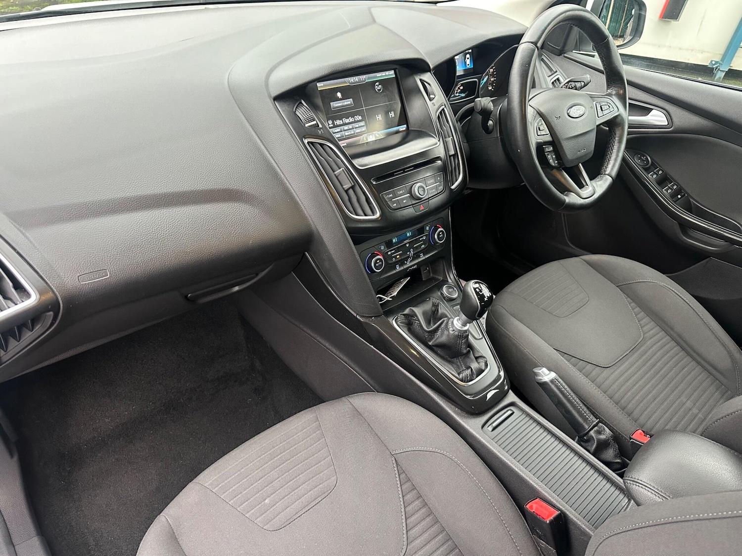 Used Ford Focus 2015 for sale - 76765364: Photo 10