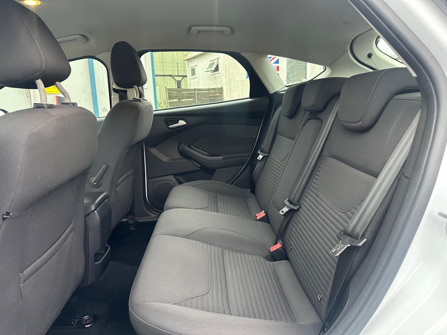 Used Ford Focus 2015 for sale - 76765364: Photo 15