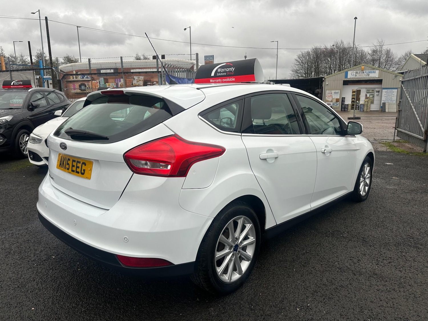 Used Ford Focus 2015 for sale - 76765364: Photo 2