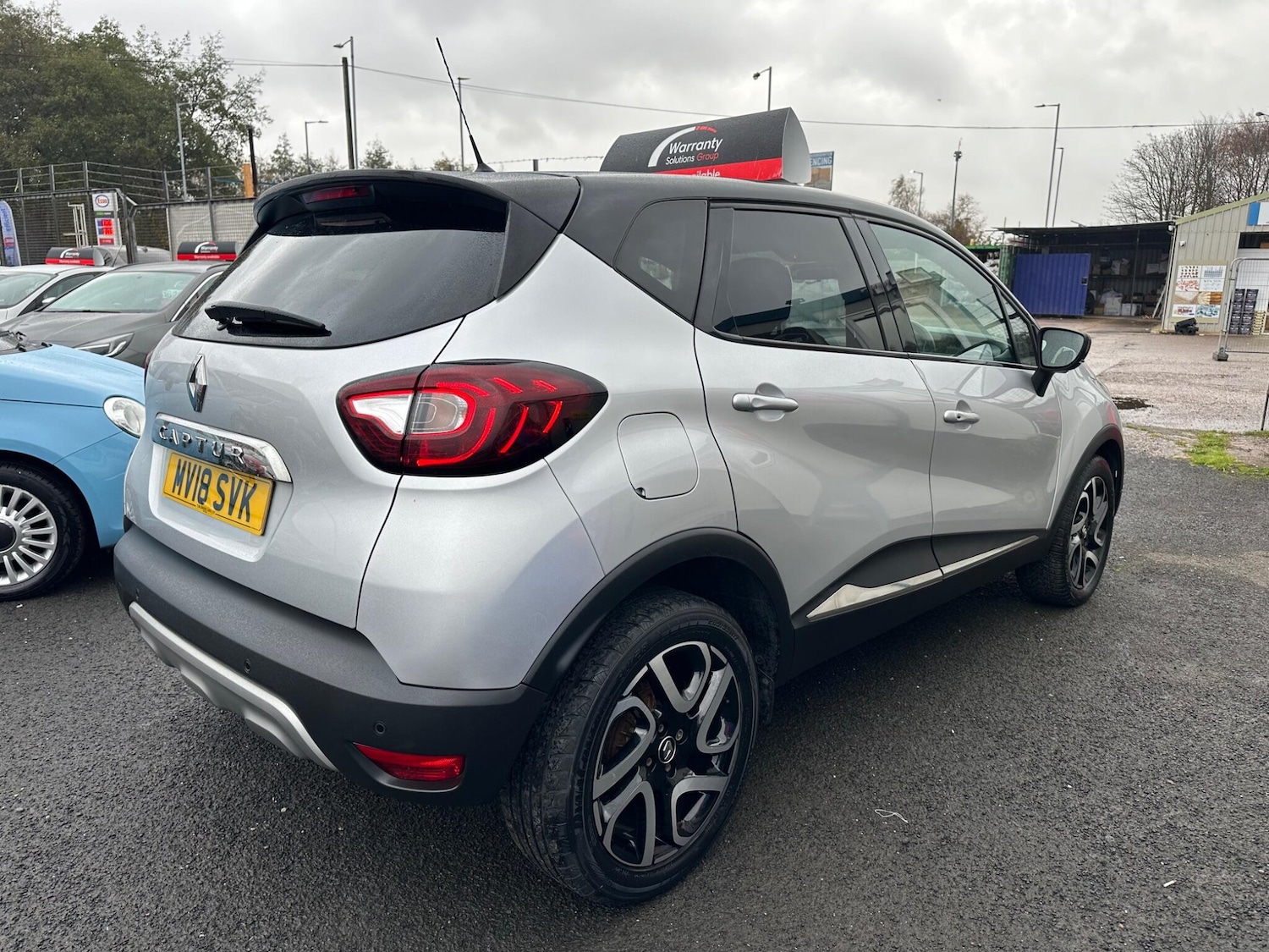 Used Renault Captur 2018 for sale - 76592169: Photo 2
