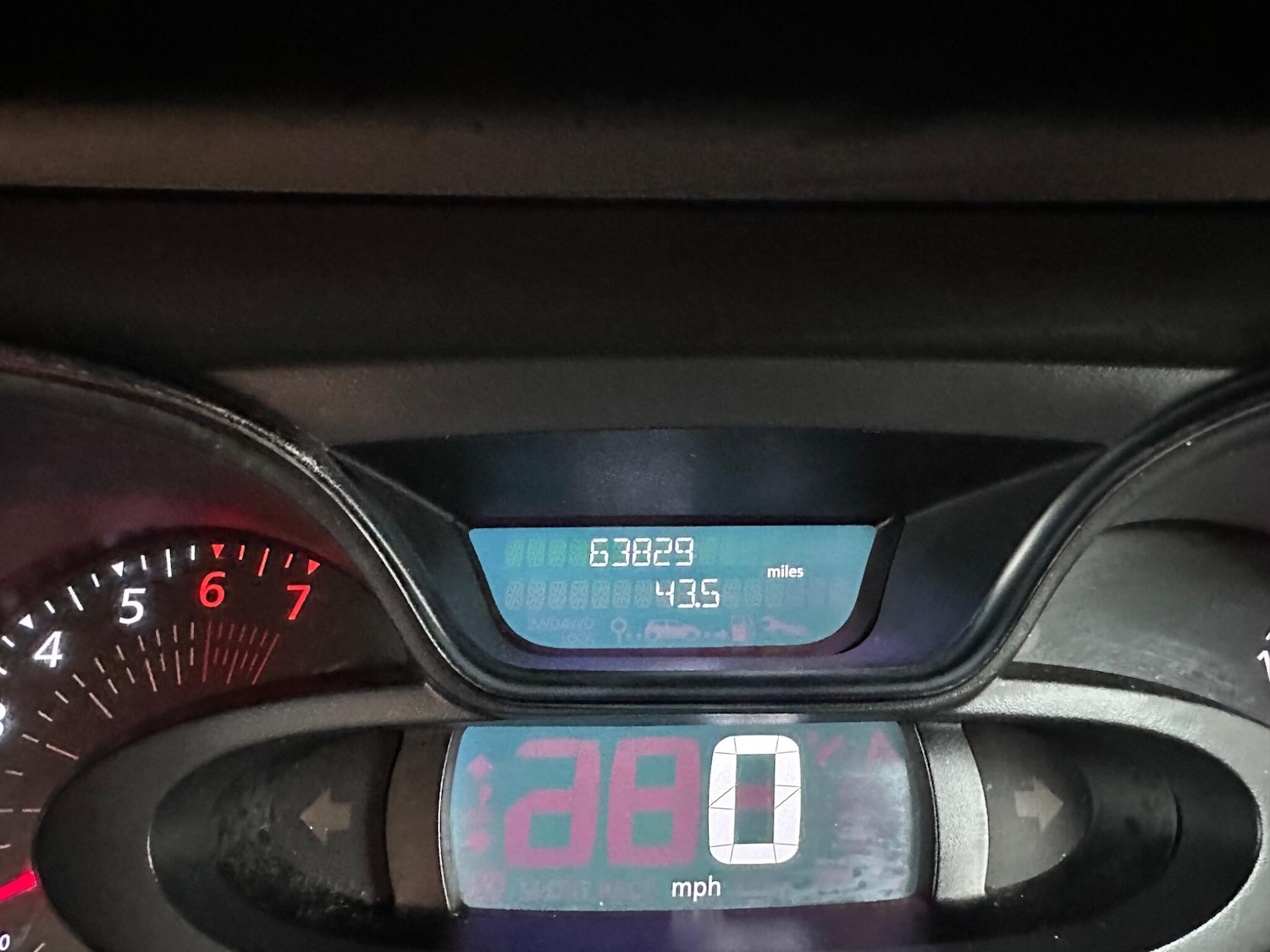 Used Renault Captur 2018 for sale - 76592169: Photo 21