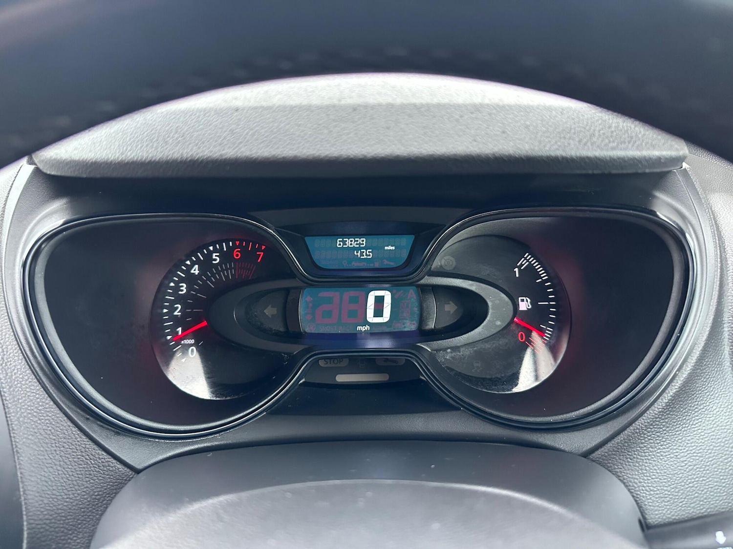 Used Renault Captur 2018 for sale - 76592169: Photo 22