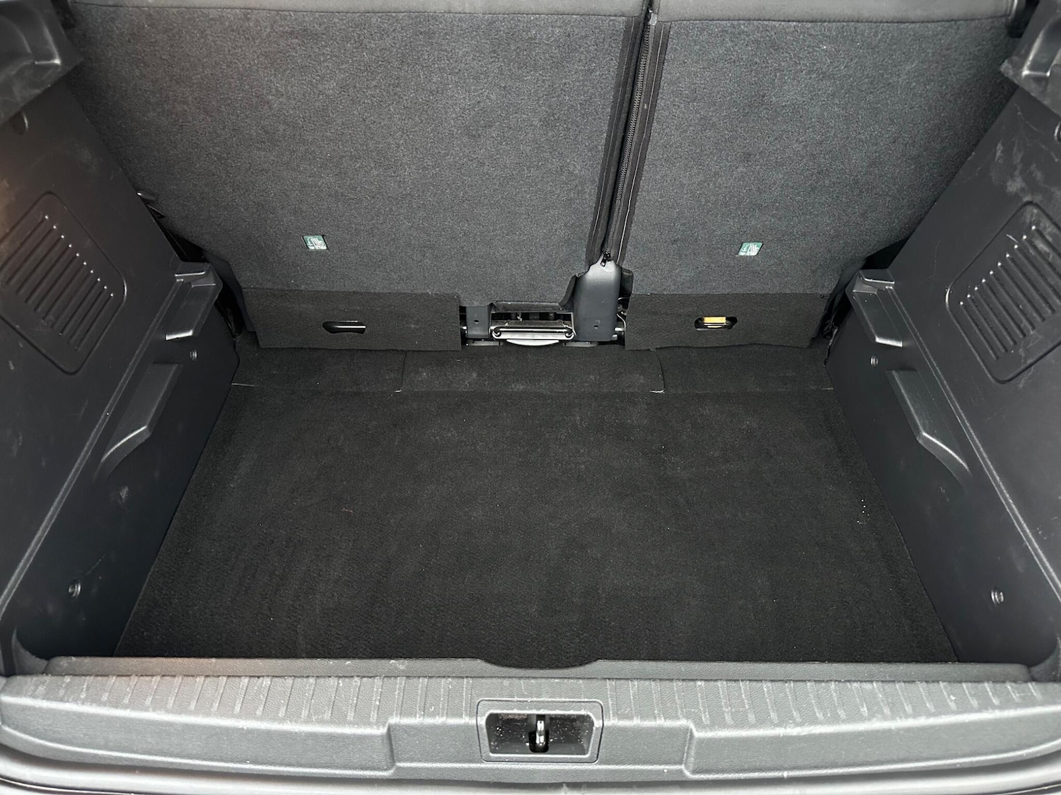 Used Renault Captur 2018 for sale - 76592169: Photo 28