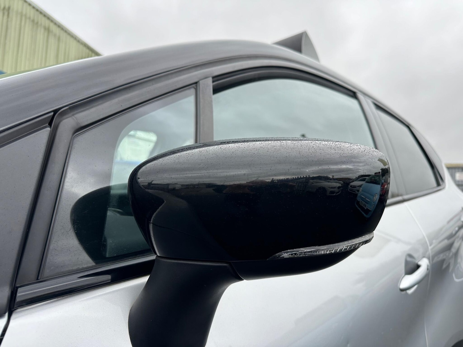 Used Renault Captur 2018 for sale - 76592169: Photo 32