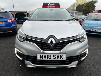 Used Renault Captur 2018 for sale - 76592169: Photo