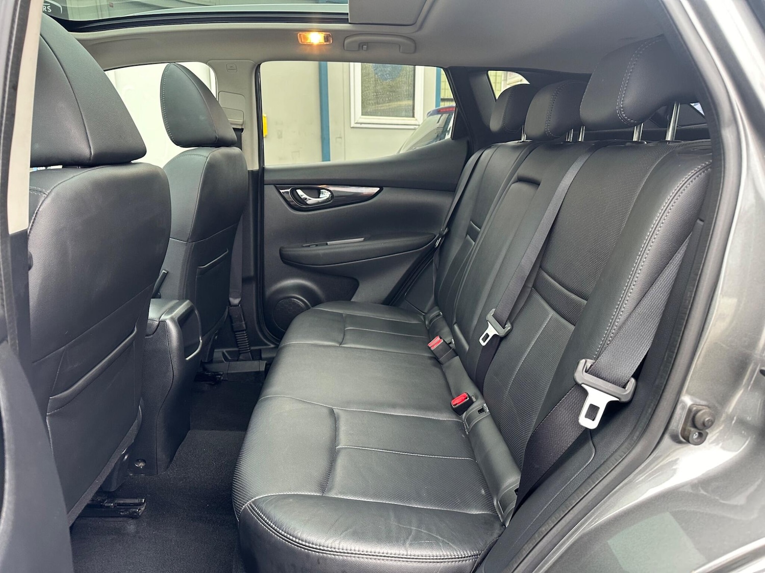 Used Nissan Qashqai 2017 for sale - 76409564: Photo 13