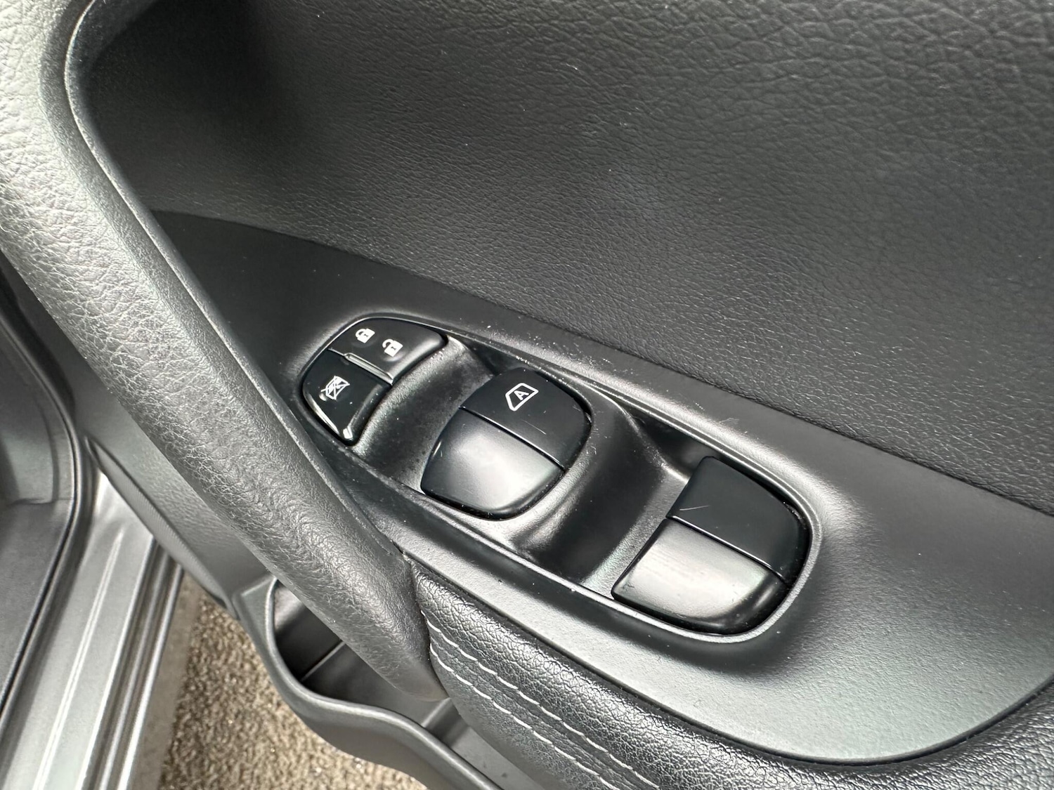 Used Nissan Qashqai 2017 for sale - 76409564: Photo 19