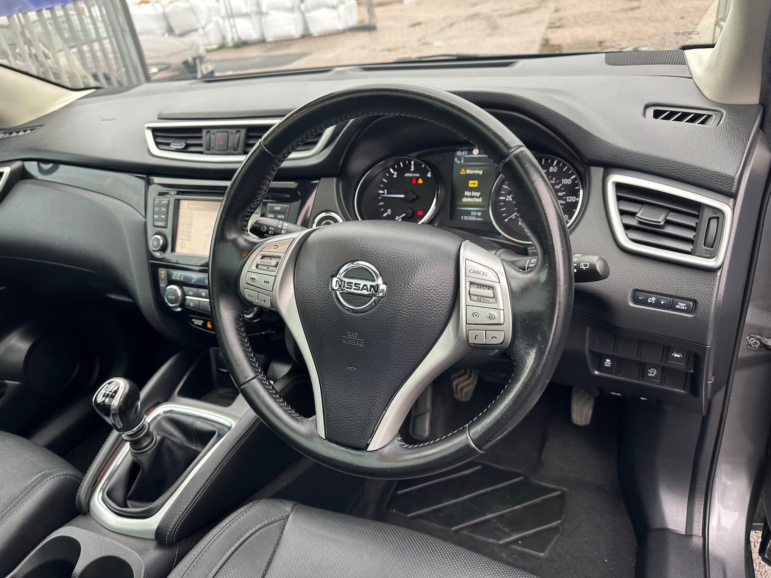 Used Nissan Qashqai 2017 for sale - 76409564: Photo 32