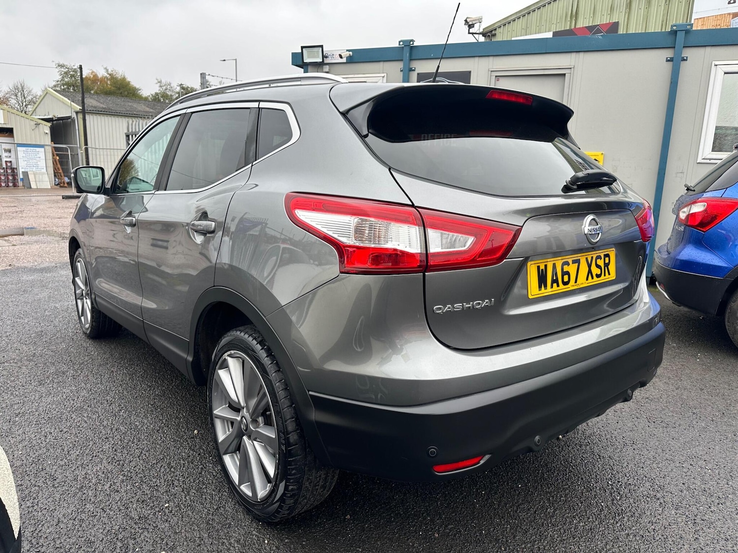 Used Nissan Qashqai 2017 for sale - 76409564: Photo 4