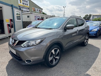 Used Nissan Qashqai 2015 for sale - 79255575: Photo