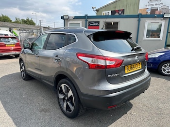 Used Nissan Qashqai 2015 for sale - 79255575: Photo