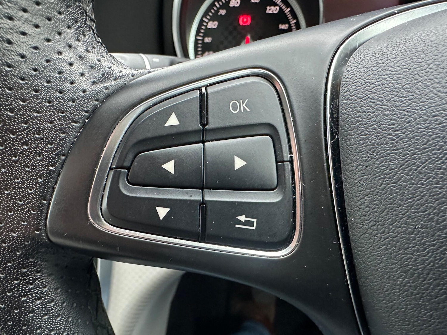 Used Mercedes-Benz A-Class 2017 for sale - 77216331: Photo 13