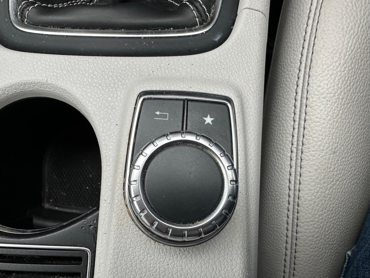 Used Mercedes-Benz A-Class 2017 for sale - 77216331: Photo 14