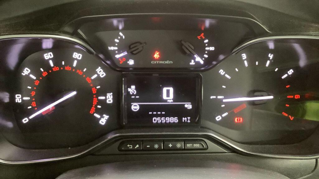 Used Citroen C3 2018 for sale - 76425136: Photo 5