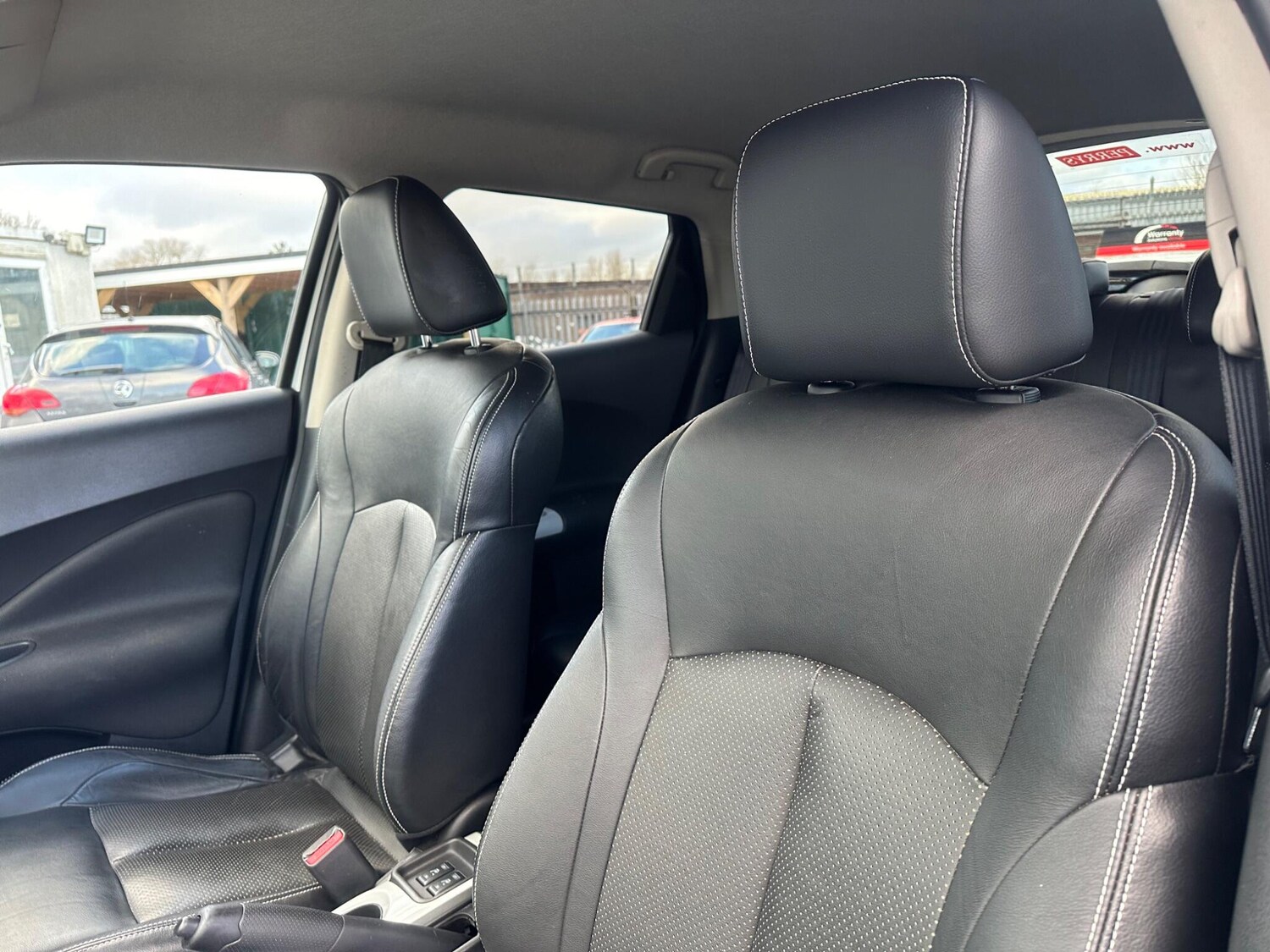 Used Nissan Juke 2012 for sale - 76994093: Photo 27