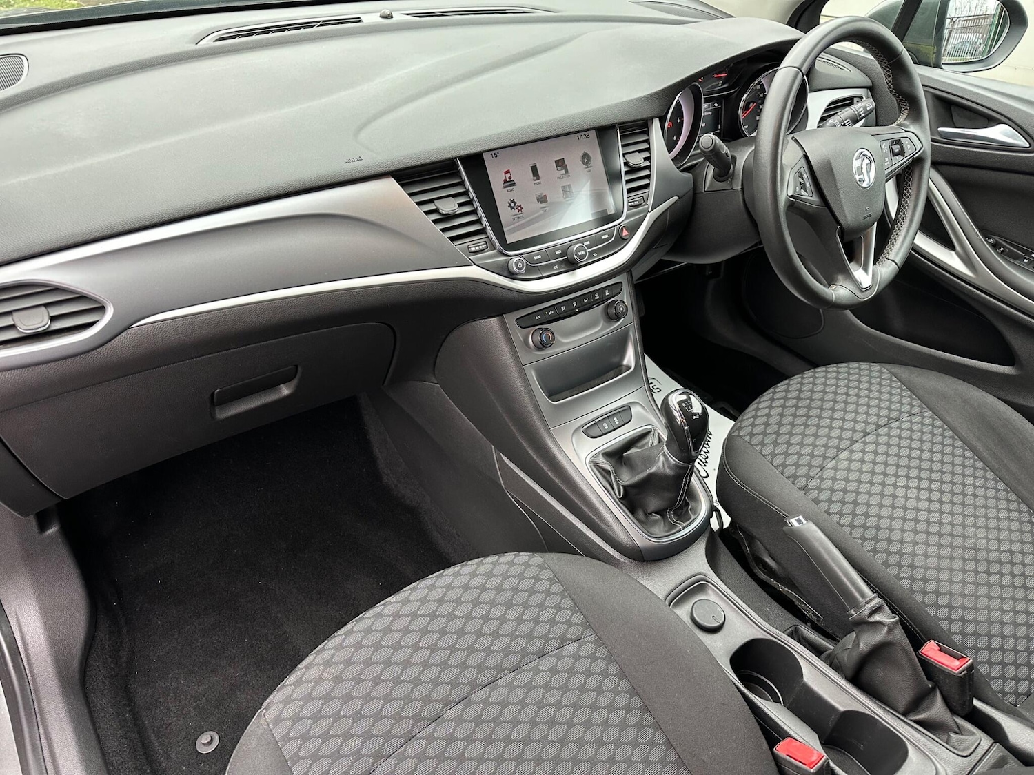 Used Vauxhall Astra 2018 for sale - 76472618: Photo 13