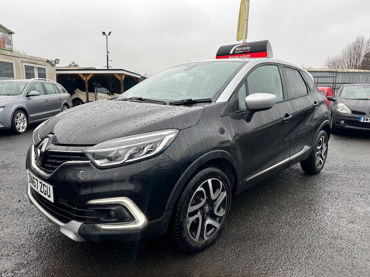 Used Renault Captur 2017 for sale - 77468326: Photo 3