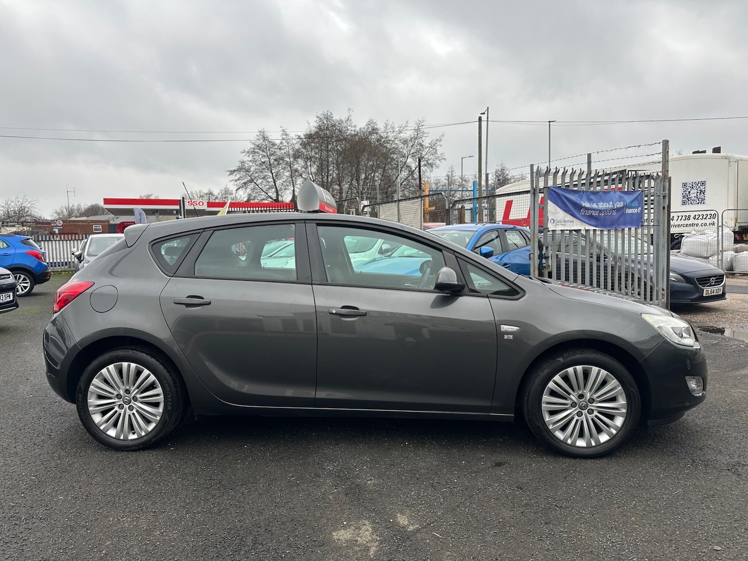 Used Vauxhall Astra 2012 for sale - 77411469: Photo 6