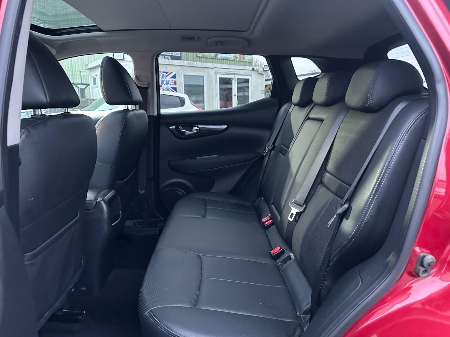 Used Nissan Qashqai 2016 for sale - 77074078: Photo 14