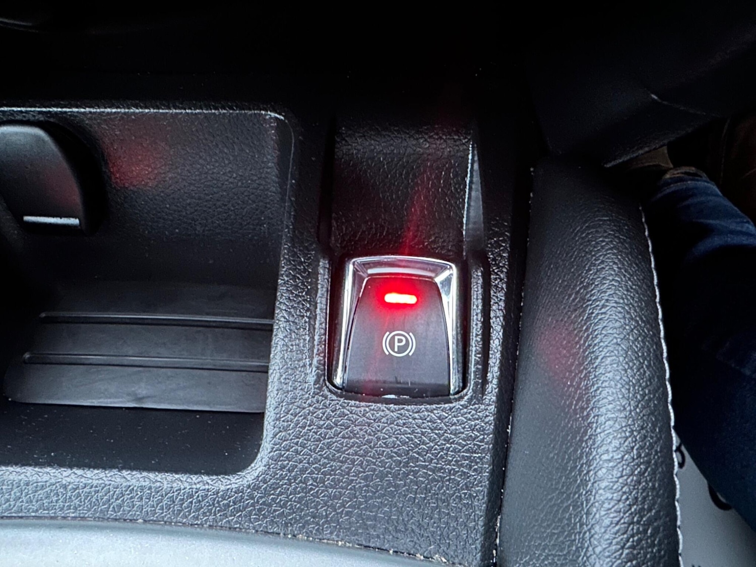 Used Nissan Qashqai 2016 for sale - 77074078: Photo 15