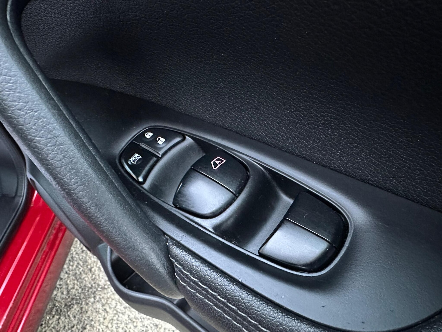 Used Nissan Qashqai 2016 for sale - 77074078: Photo 20