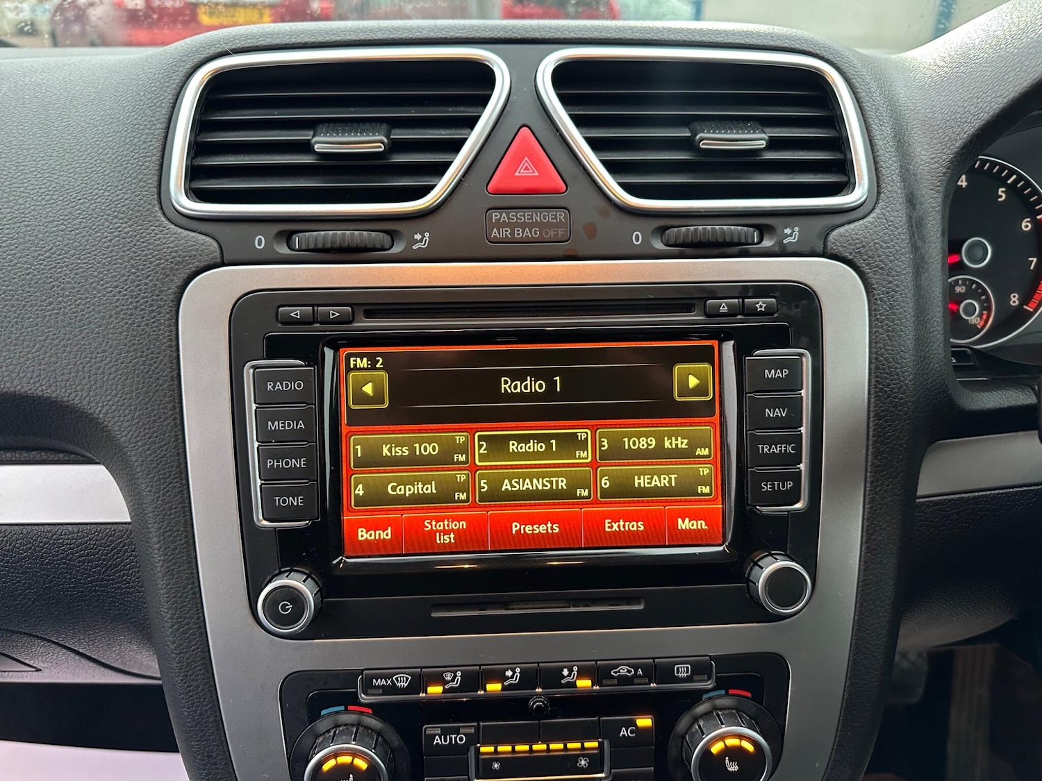 Used Volkswagen Scirocco 2010 for sale - 77155635: Photo 22