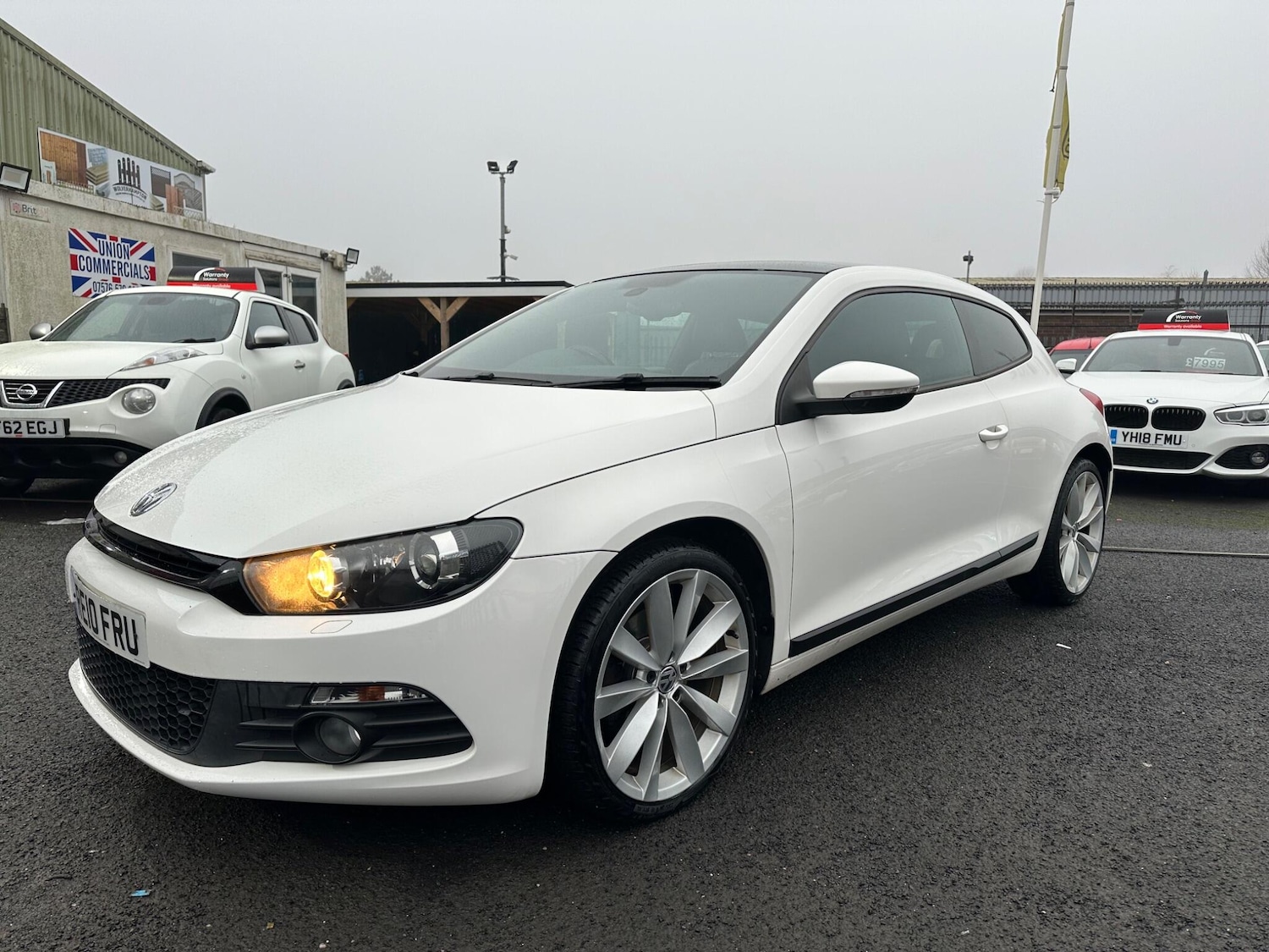 Used Volkswagen Scirocco 2010 for sale - 77155635: Photo 3