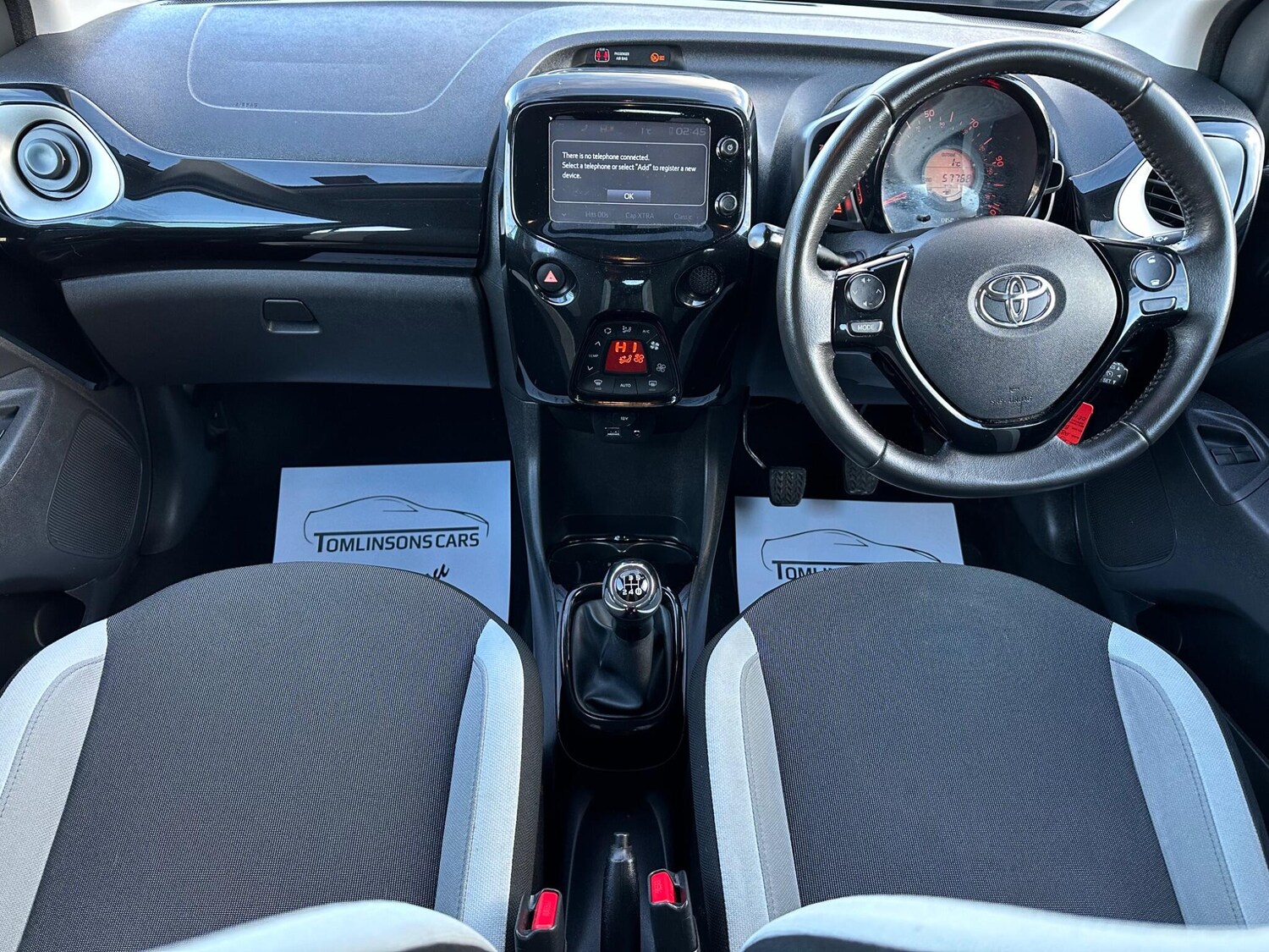 Used Toyota AYGO 2015 for sale - 76645954: Photo 11