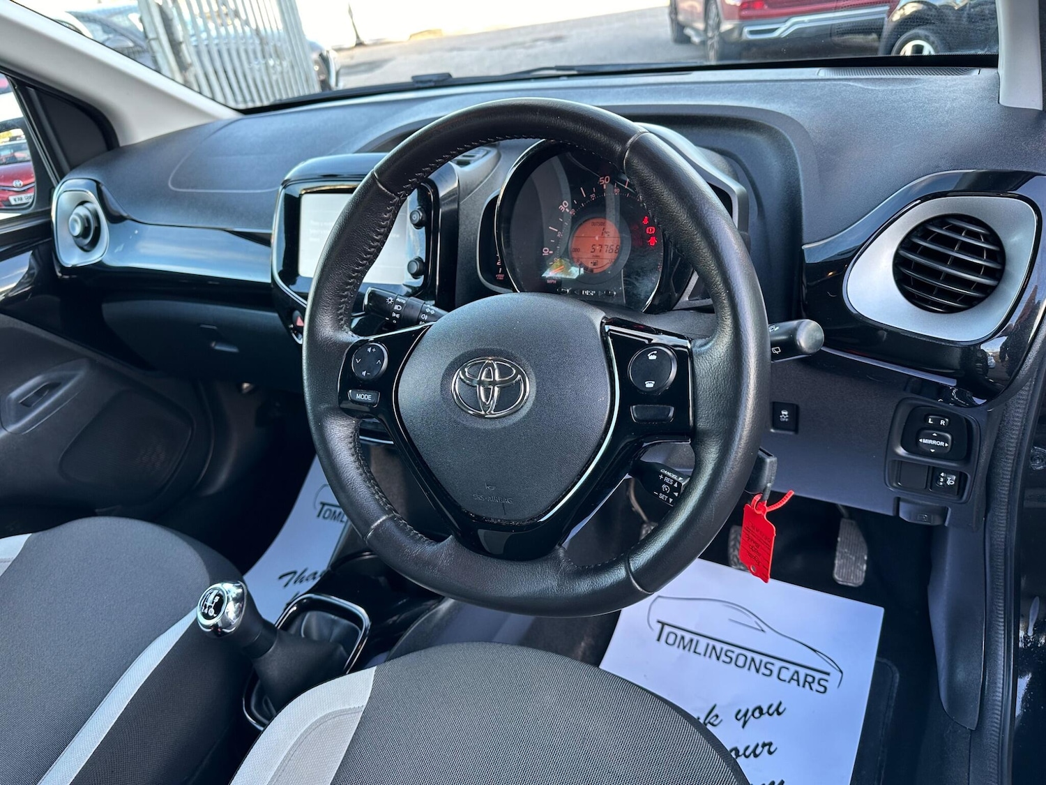 Used Toyota AYGO 2015 for sale - 76645954: Photo 26