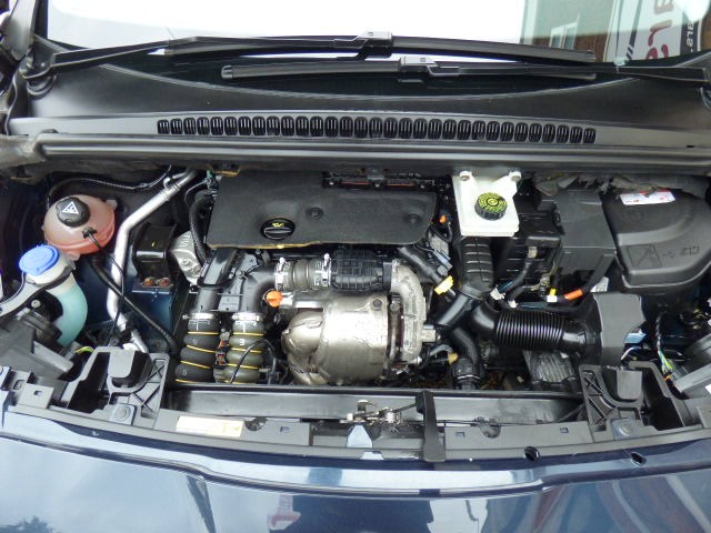 Used Peugeot 5008 2015 for sale - 76712568: Photo 15