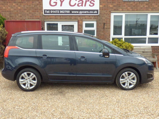 Used Peugeot 5008 2015 for sale - 76712568: Photo 2