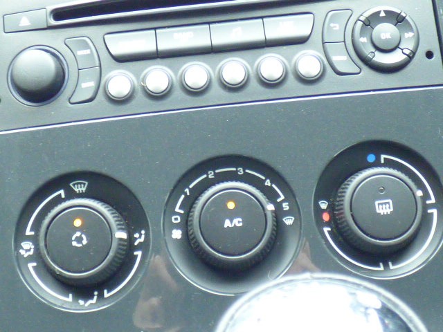 Used Peugeot 5008 2015 for sale - 76712568: Photo 20