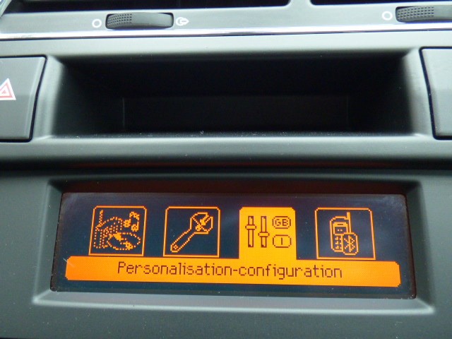 Used Peugeot 5008 2015 for sale - 76712568: Photo 22