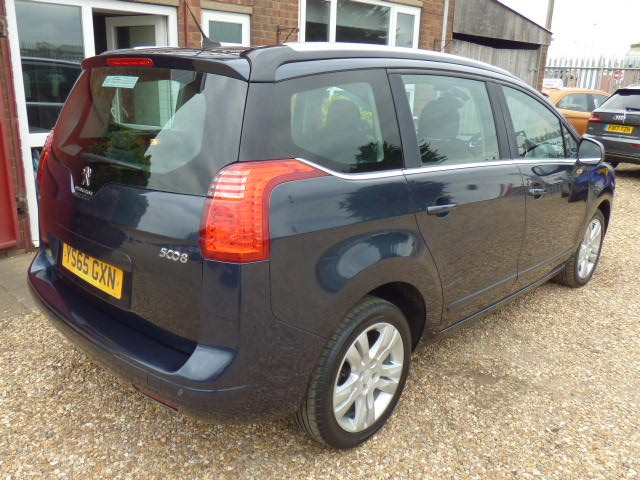 Used Peugeot 5008 2015 for sale - 76712568: Photo 4