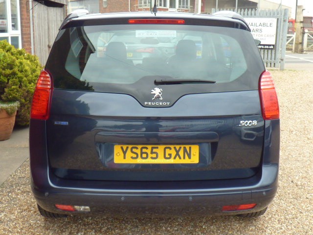 Used Peugeot 5008 2015 for sale - 76712568: Photo 5