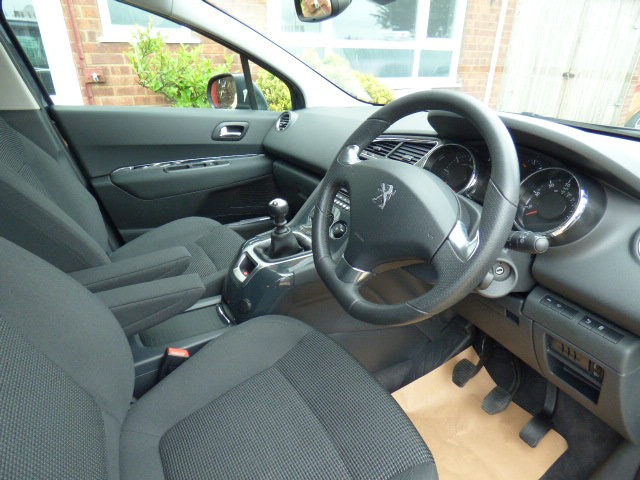 Used Peugeot 5008 2015 for sale - 76712568: Photo 7