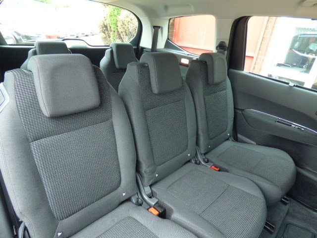 Used Peugeot 5008 2015 for sale - 76712568: Photo 9