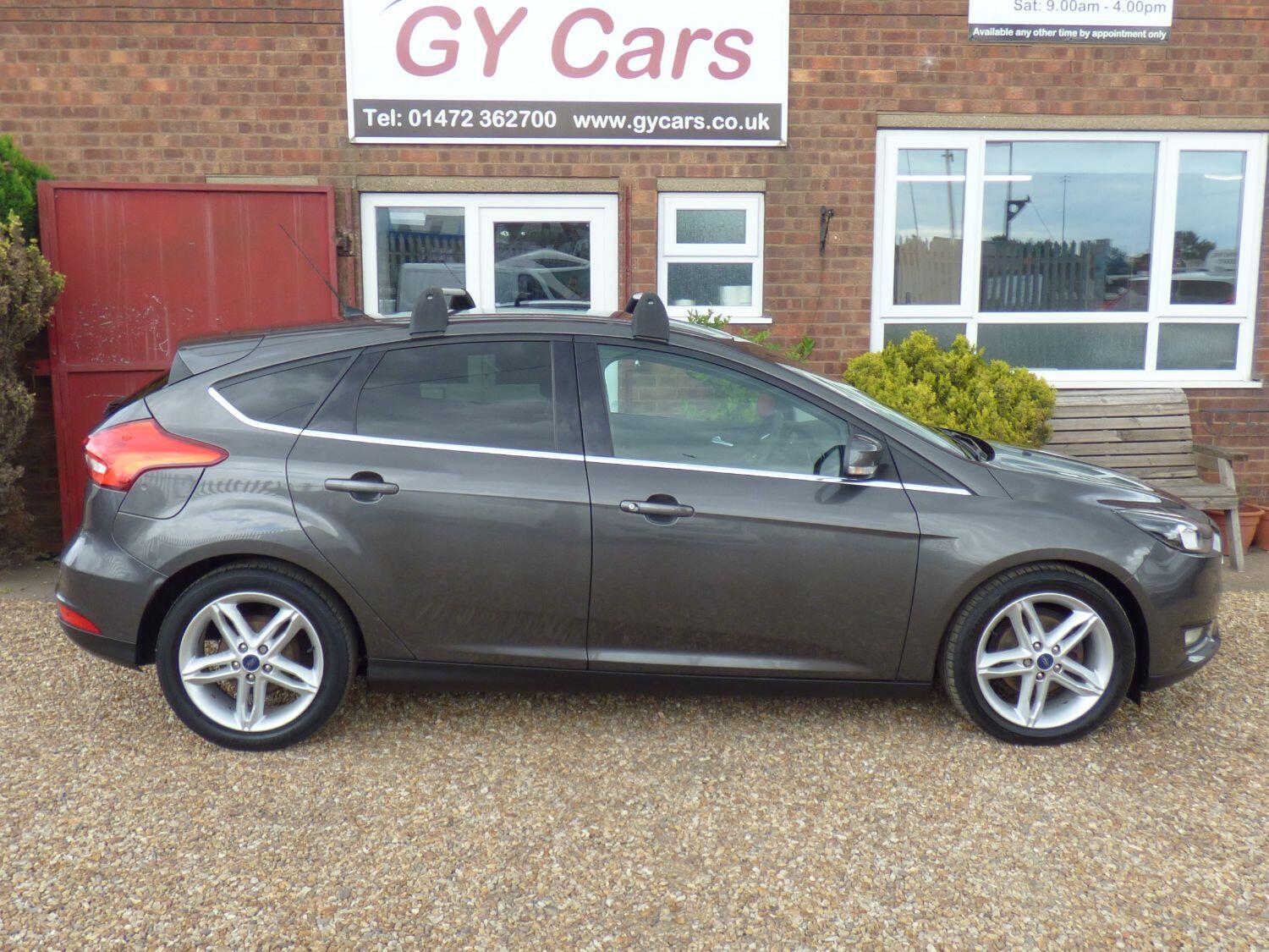 Used Ford Focus 2015 for sale - 76712733: Photo 4