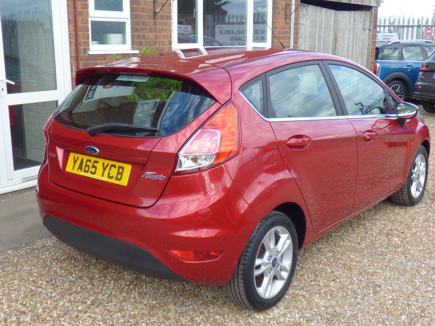 Used Ford Fiesta 2015 for sale - 76712962: Photo 5