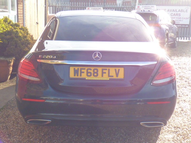 Used Mercedes-Benz E Class 2018 for sale - 77201275: Photo 11