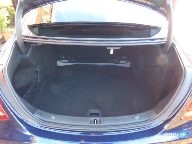 Used Mercedes-Benz E Class 2018 for sale - 77201275: Photo 12