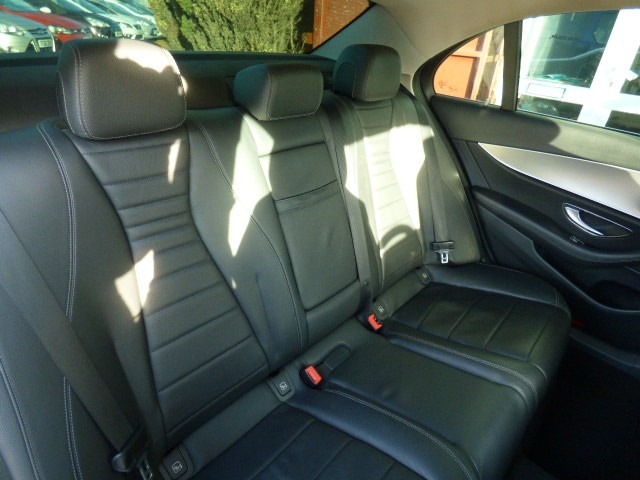 Used Mercedes-Benz E Class 2018 for sale - 77201275: Photo 5